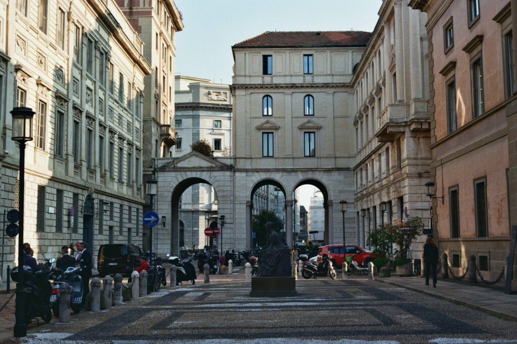 11A 00217